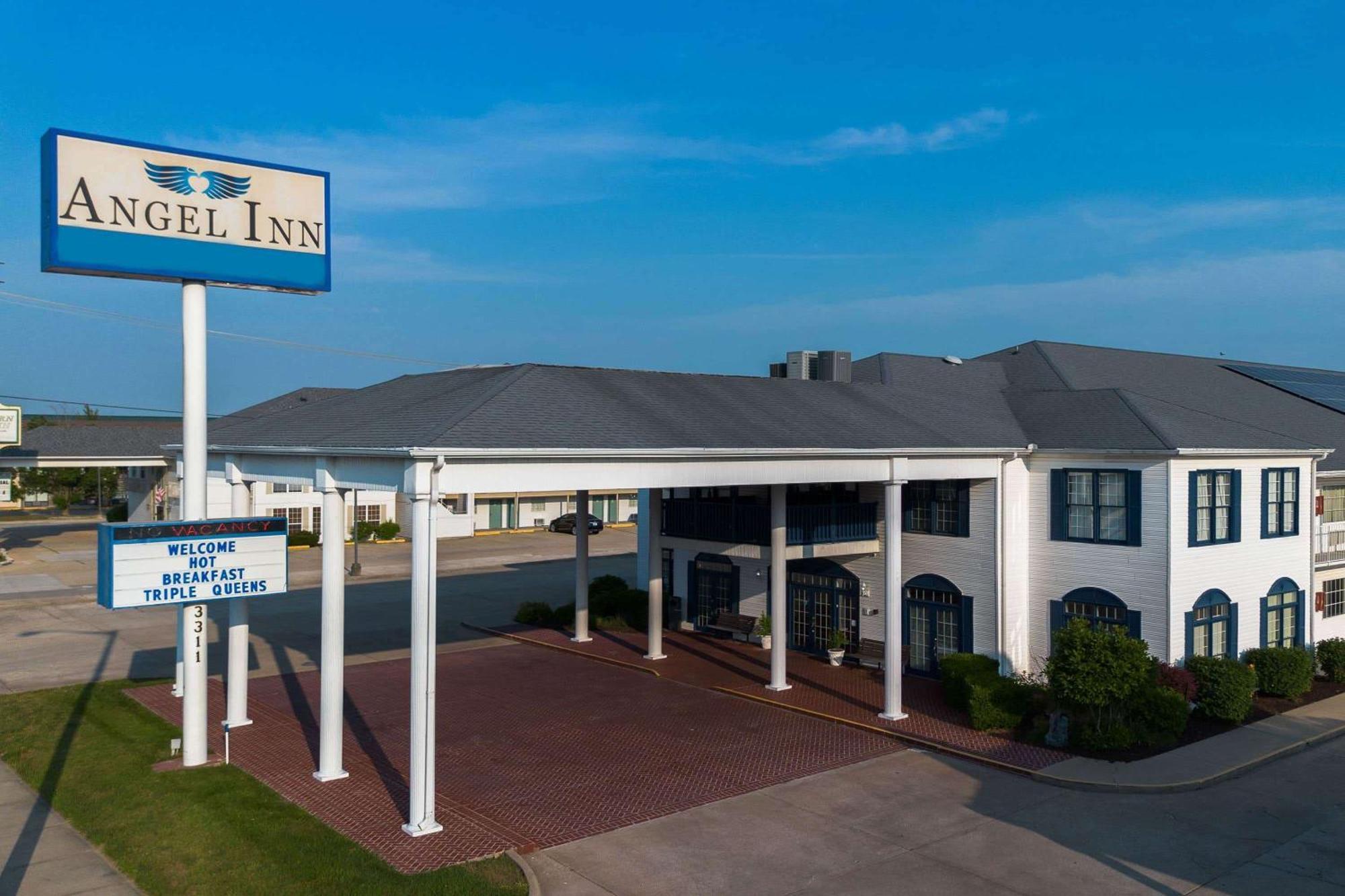 בראנסון Angel Inn Near Imax, A Travelodge By Wyndham מראה חיצוני תמונה